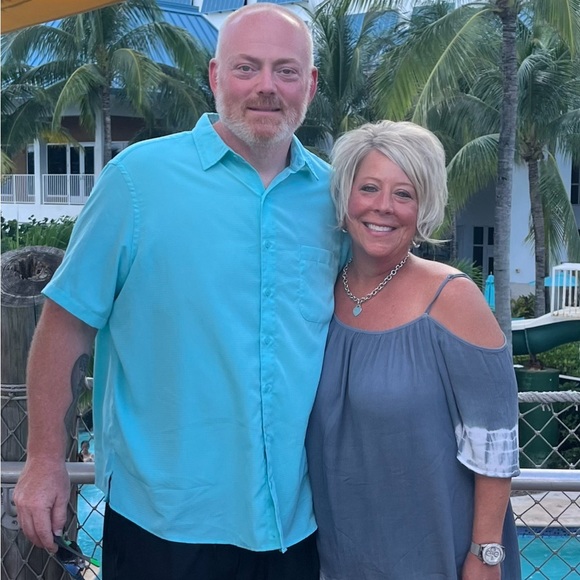 Jenuinestyles formerly Jenmuniz75 is live from Palm Desert CA 🇺🇸🇺🇸 - Picture 6 of 12